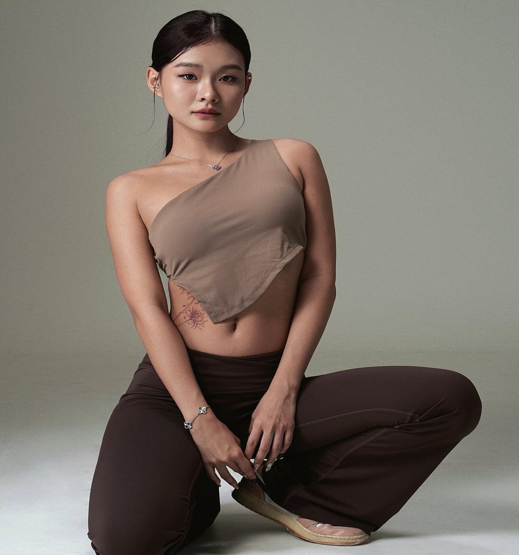 brown top