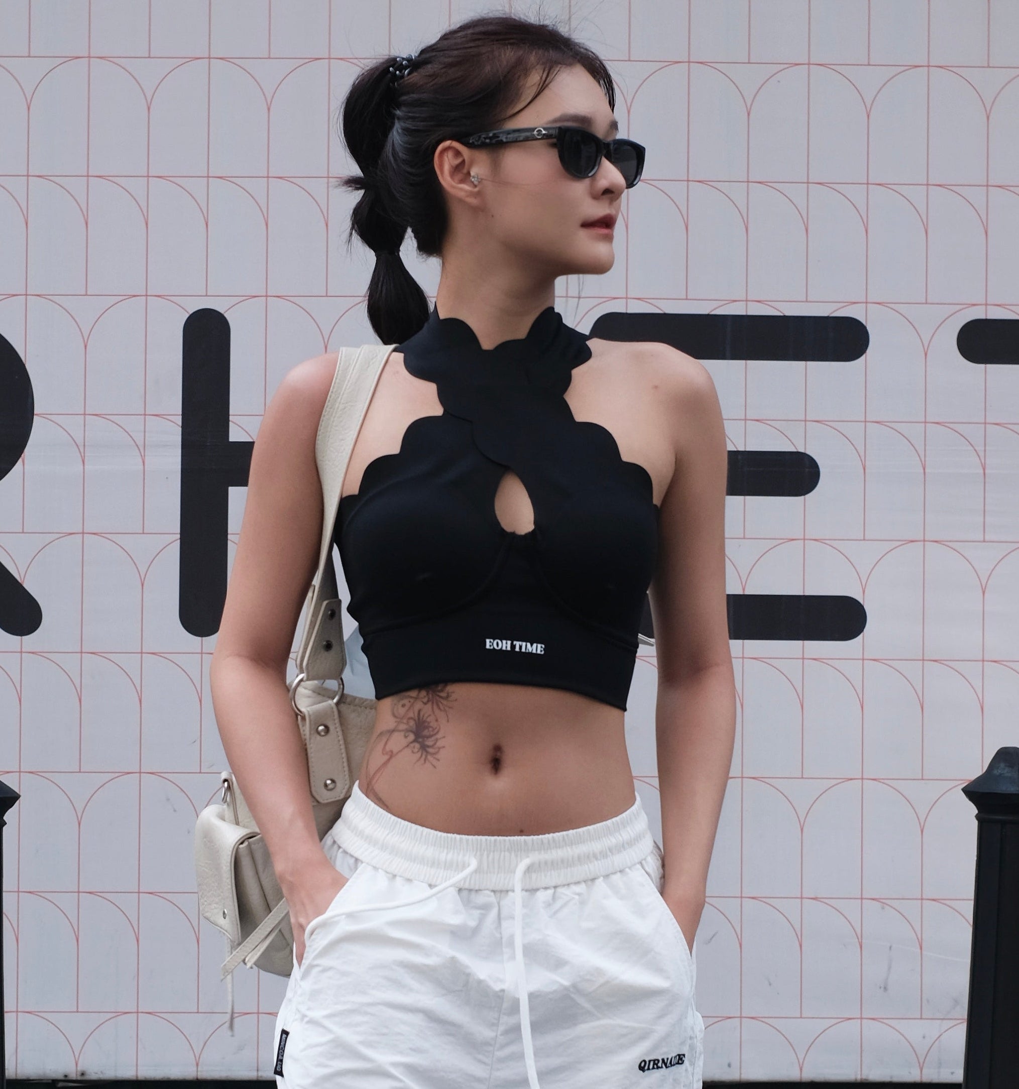 Weekend motion top